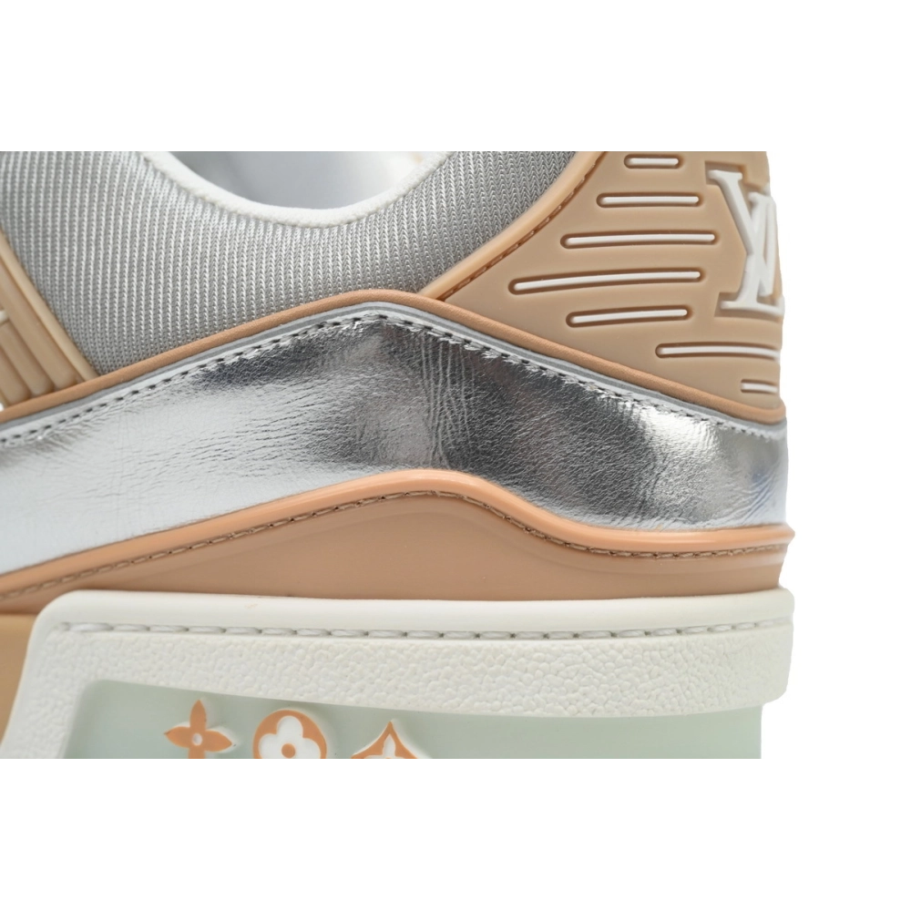 Louis Vuitton Trainer Metallic Beige 1A996D