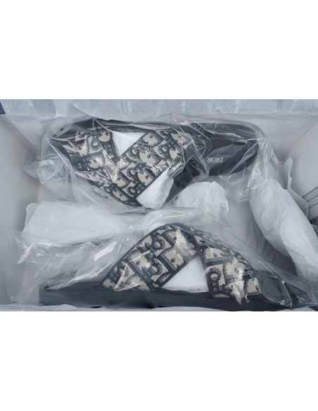 Dior Alias Sandal Beige And Black Dior Oblique Jacquard