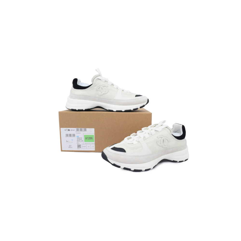 Chanel Interlocking CC Logo Calfskin Suede Calfskin Sneakers White