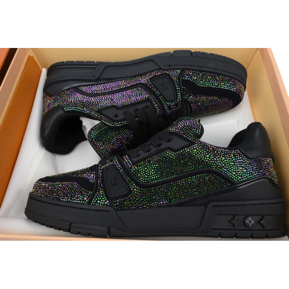 Louis Vuitton Trainer Black Rhinestones 1A815H