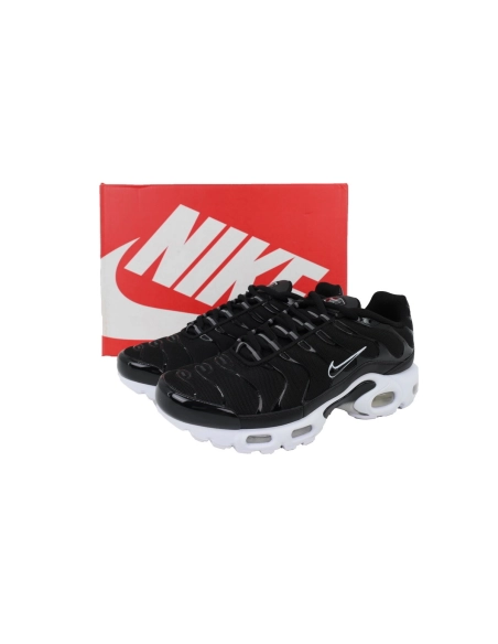 Nike Air Max Plus Black White DM2362-001