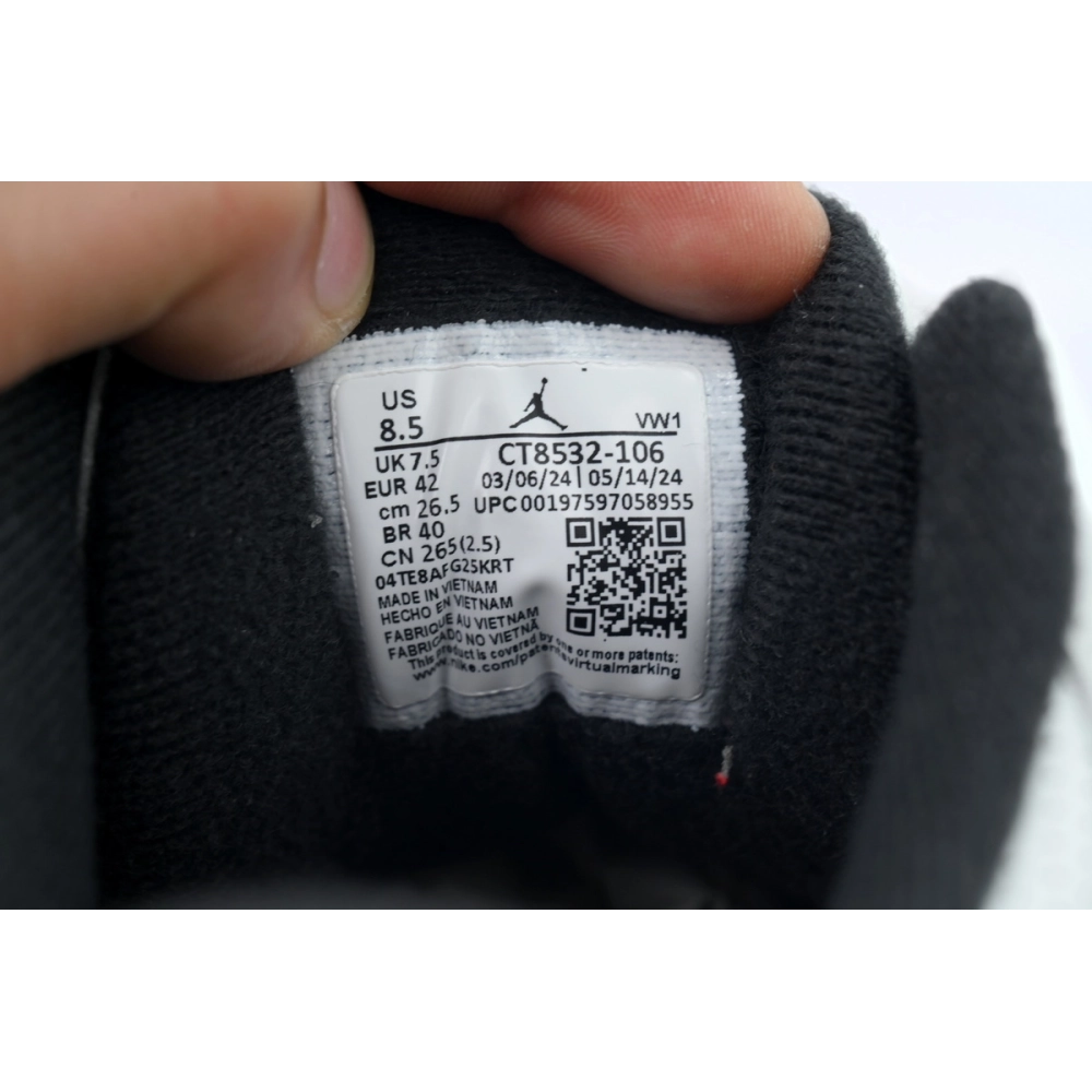 Air Jordan 3 Retro Cement Grey CT8532-106