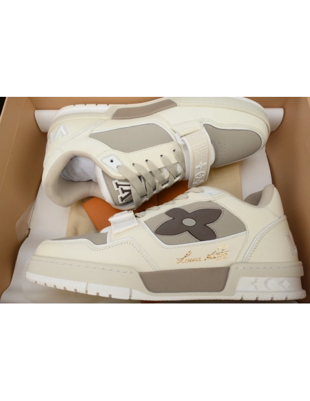 Louis Vuitton Trainer Monogram Flower Beige