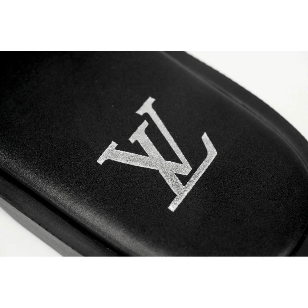 Louis Vuitton Oasis Black Leather Surface 1ACHJ6