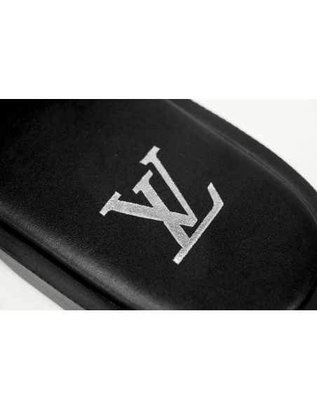 Louis Vuitton Oasis Black Leather Surface 1ACHJ6