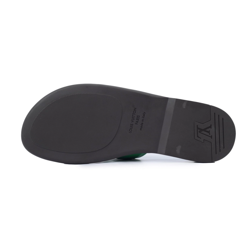 Louis Vuitton Oasis Green Glossy Surface