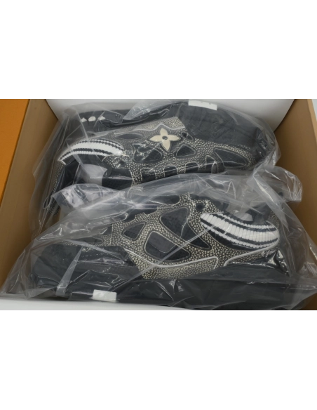 Louis Vuitton LV Skate Sneaker Knitted Collar Black 1AHSXP