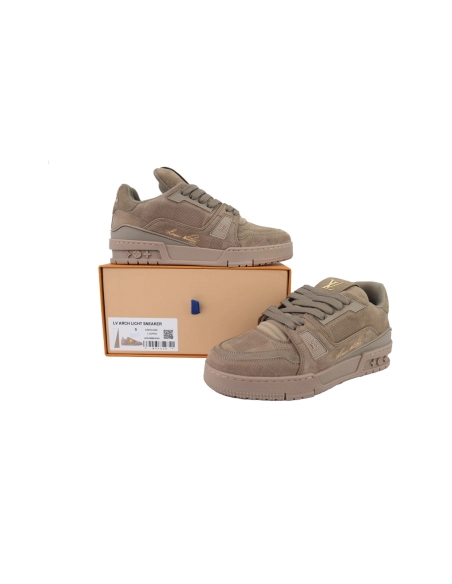 Louis Vuitton Trainer Brown Small Embossing