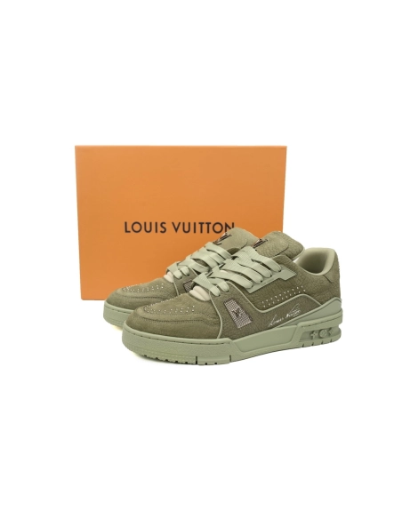 Louis Vuitton Trainer Green Rivets