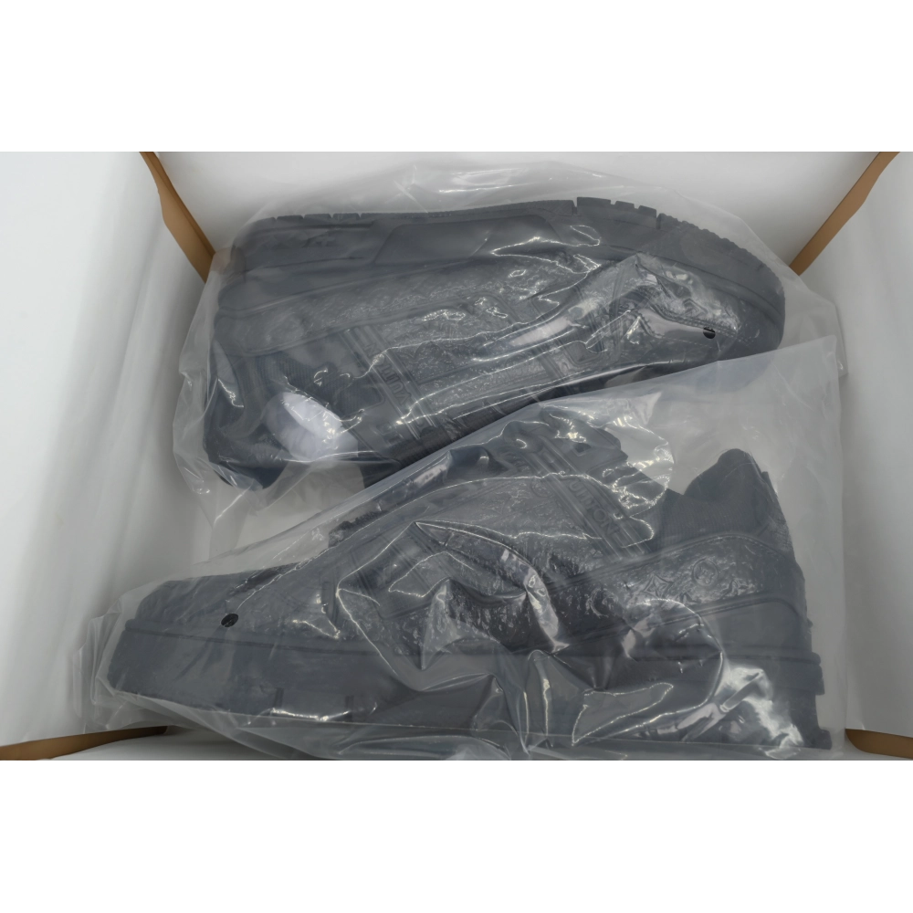 Louis Vuitton Trainer Black Lychee Patent Leather