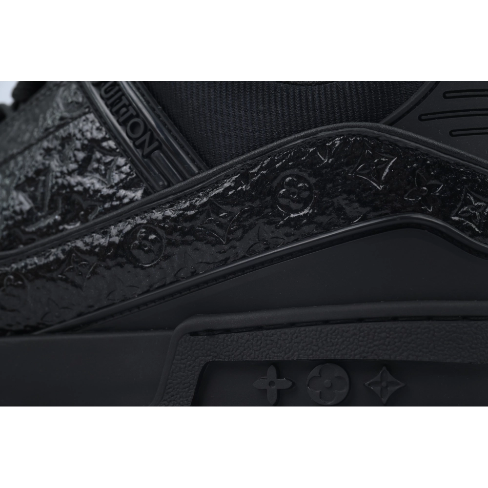 Louis Vuitton Trainer Black Lychee Patent Leather