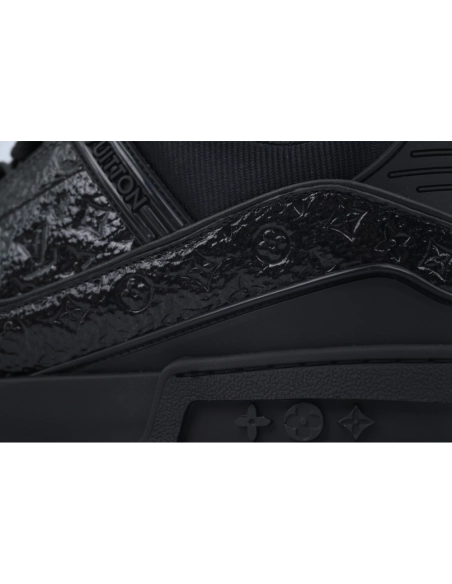 Louis Vuitton Trainer Black Lychee Patent Leather