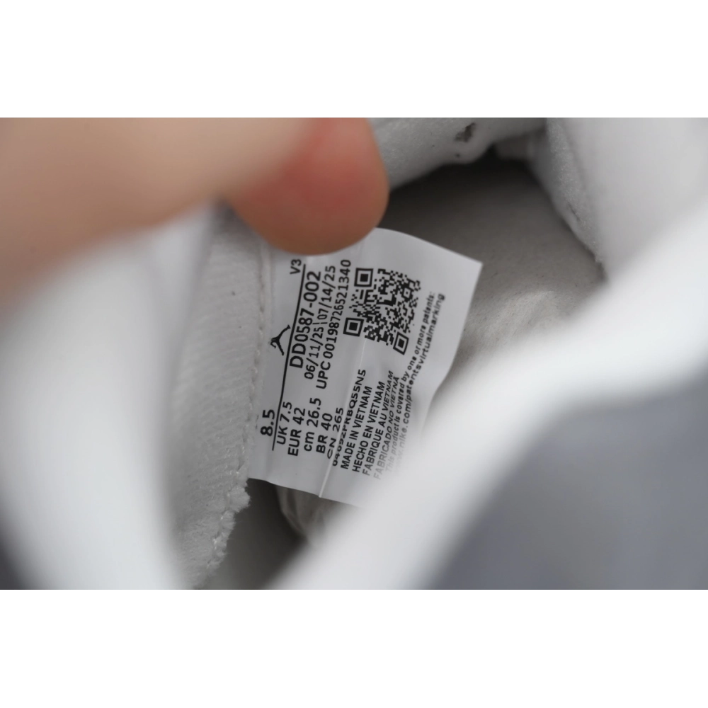 Air Jordan 5 Retro LJR Wolf Grey (2026) DD0587-002