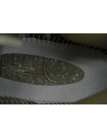 Adidas UltraBoost 5 TR Silver Pebble IG9354