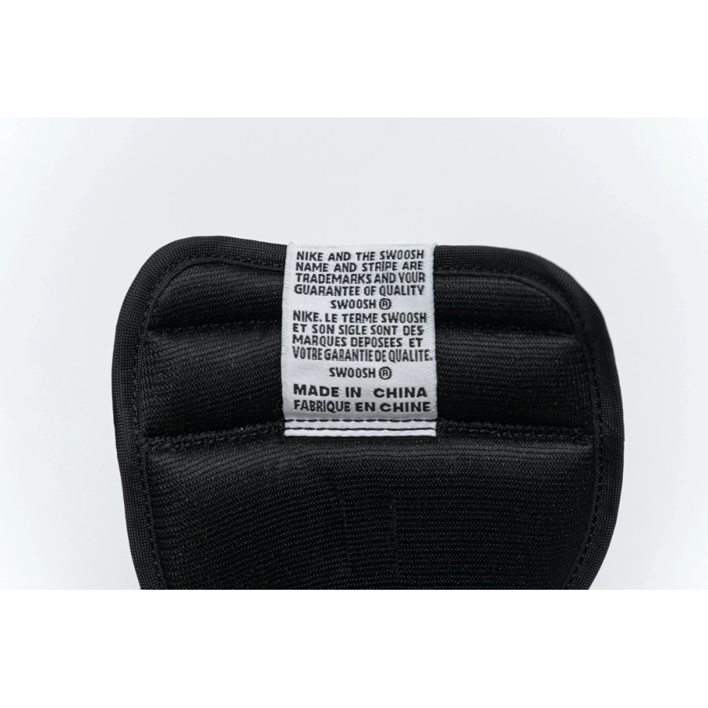 Air Jordan 1 Retro High Not for Resale Varsity Maize 861428-107