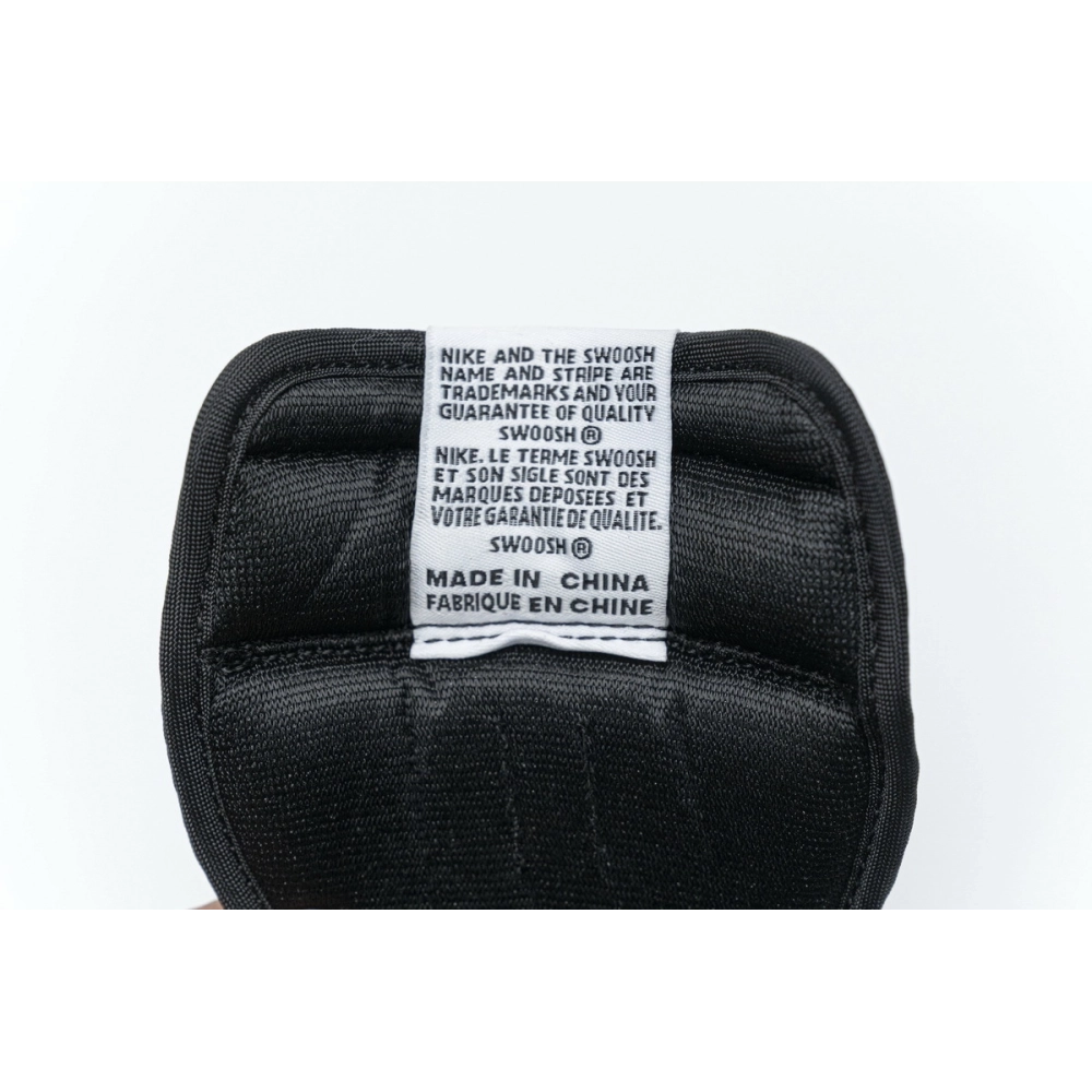 Air Jordan 1 Retro High Not for Resale Varsity Red 861428-106