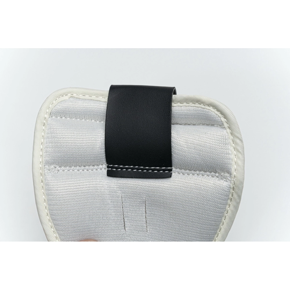 Air Jordan 1 Retro High Rookie of the Year 555088-700