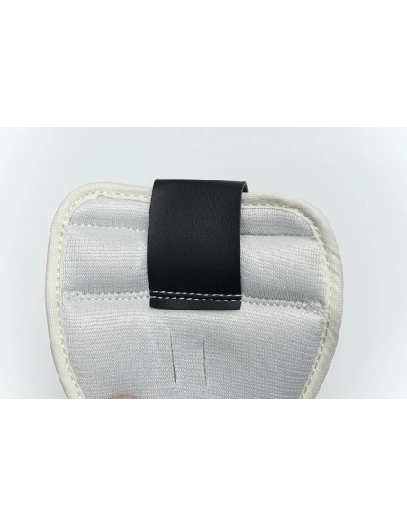 Air Jordan 1 Retro High Rookie of the Year 555088-700