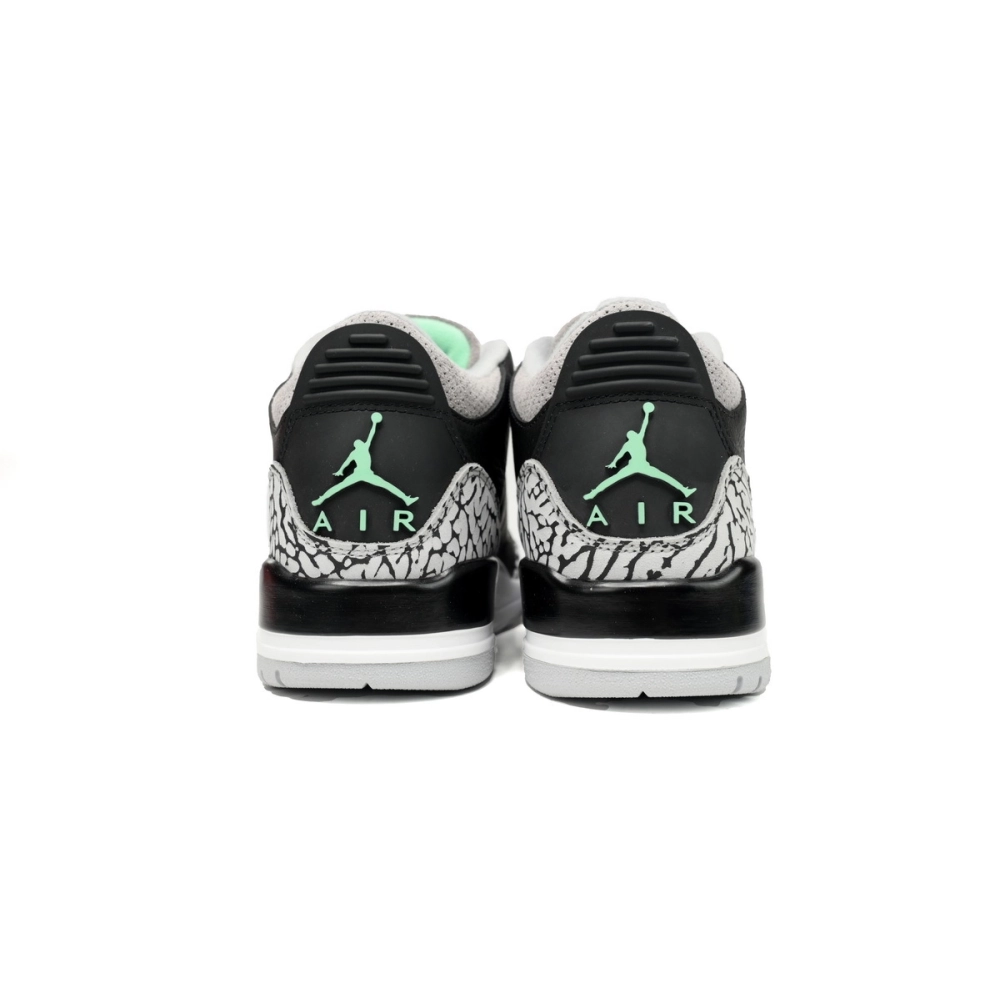 Air Jordan 3 Retro Green Glow CT8532-031