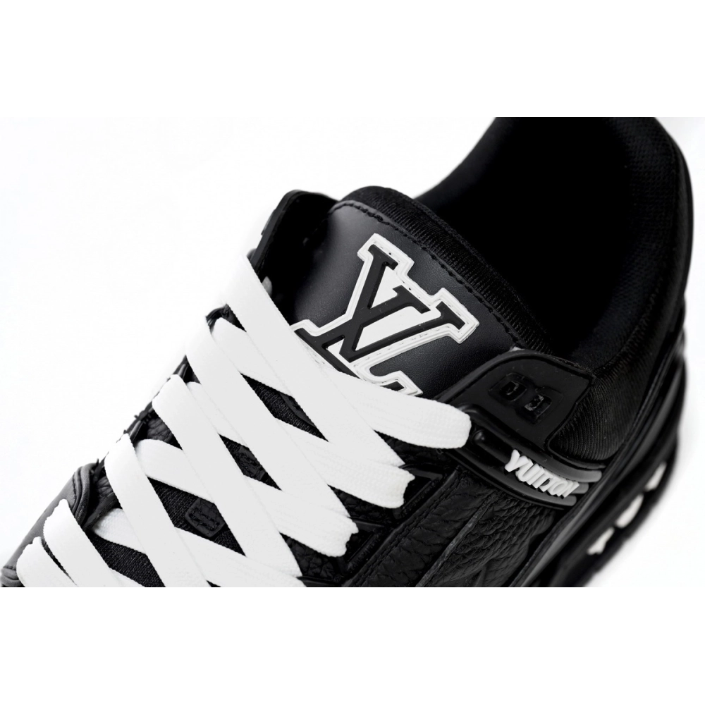 Louis Vuitton Trainer Black Embossed Monogram 1AAREY