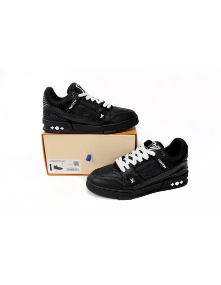 Louis Vuitton Trainer Black Embossed Monogram 1AAREY