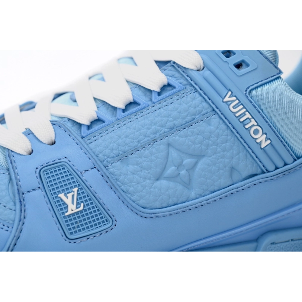 Louis Vuitton Trainer Blue Embossed Monogram 1AARFI