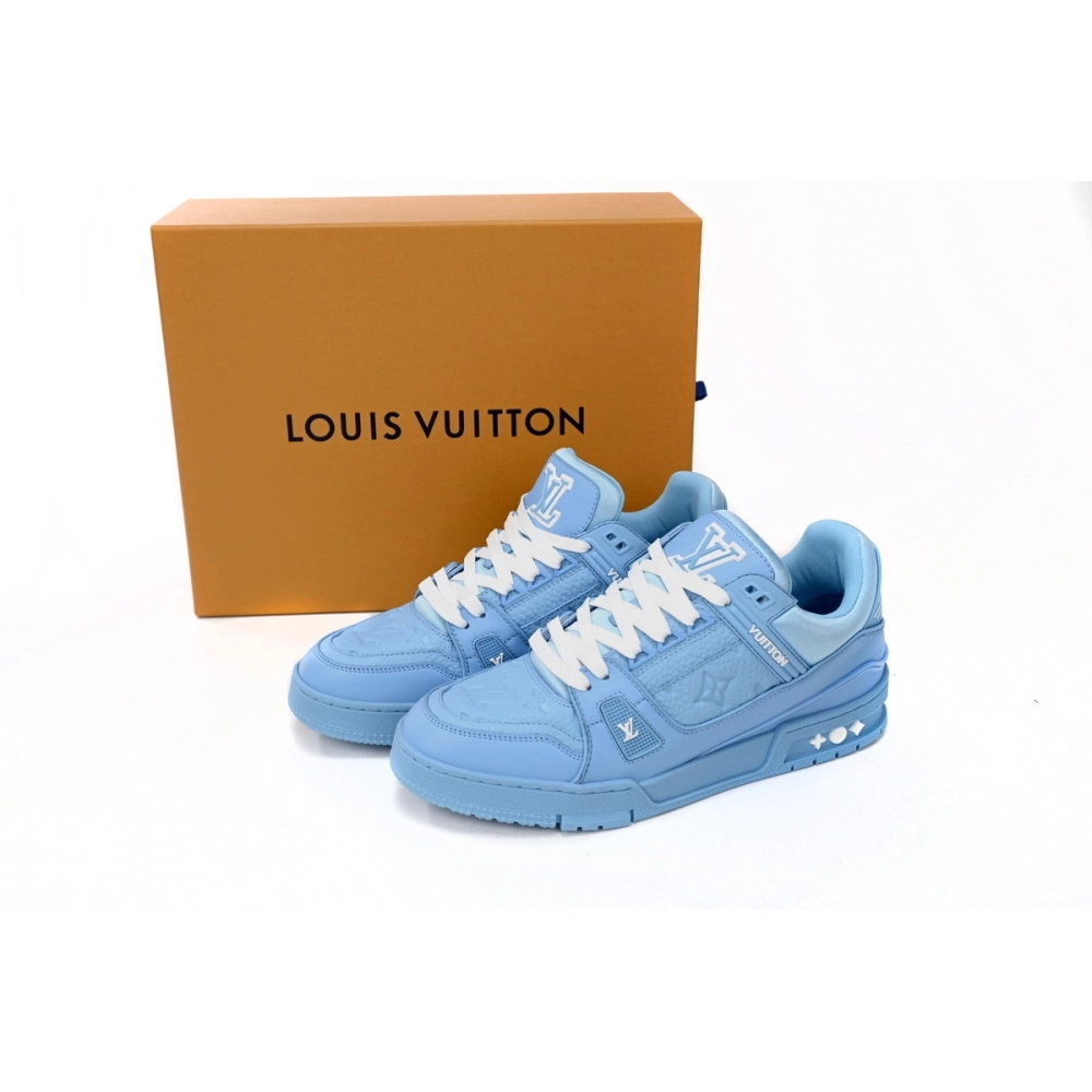 Louis Vuitton Trainer Blue Embossed Monogram 1AARFI