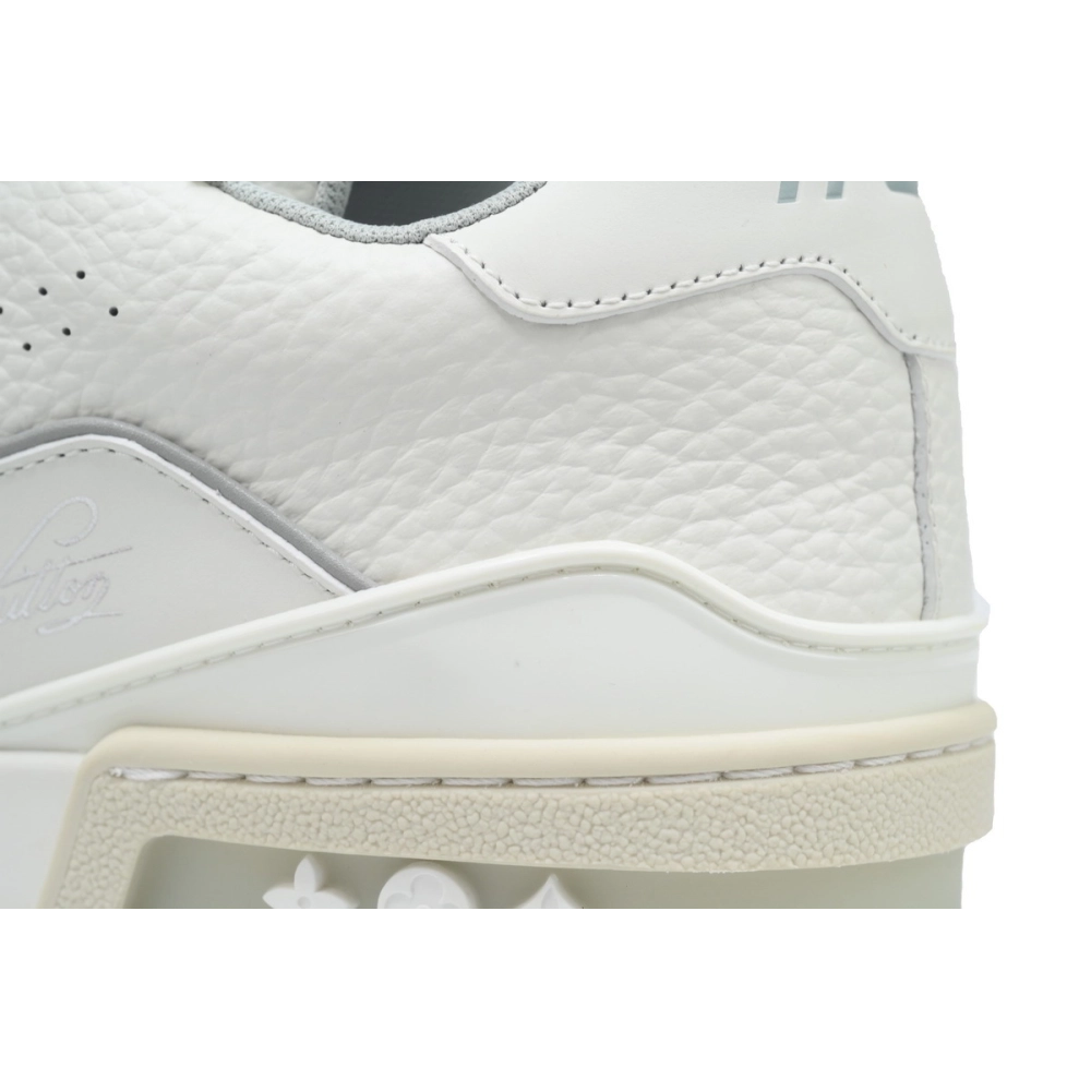 Louis Vuitton Trainer White Litchi Pattern FD0221